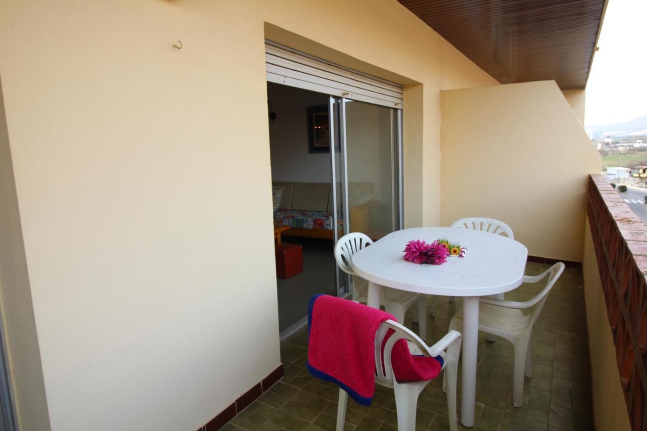 Global Immo 2180 Puerto Simona B Apartman Roses Kültér fotó